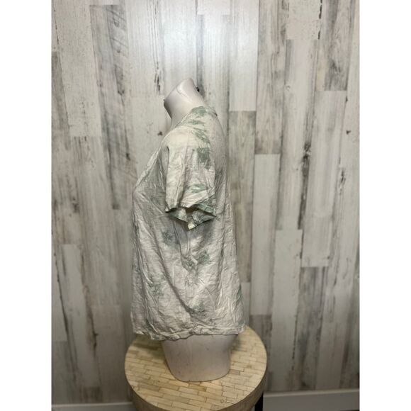 Old navy top - Picture 3 of 5